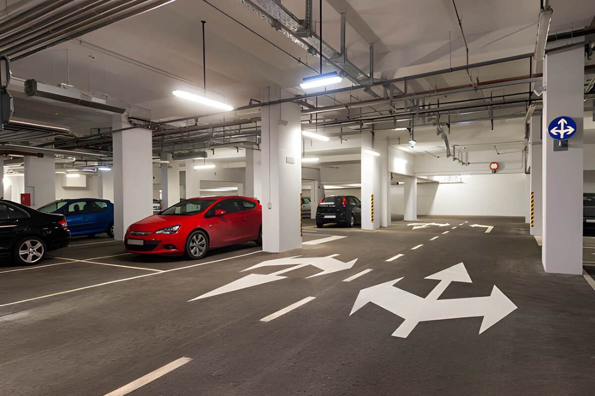 Benefits of Professional Parking Lot Lighting