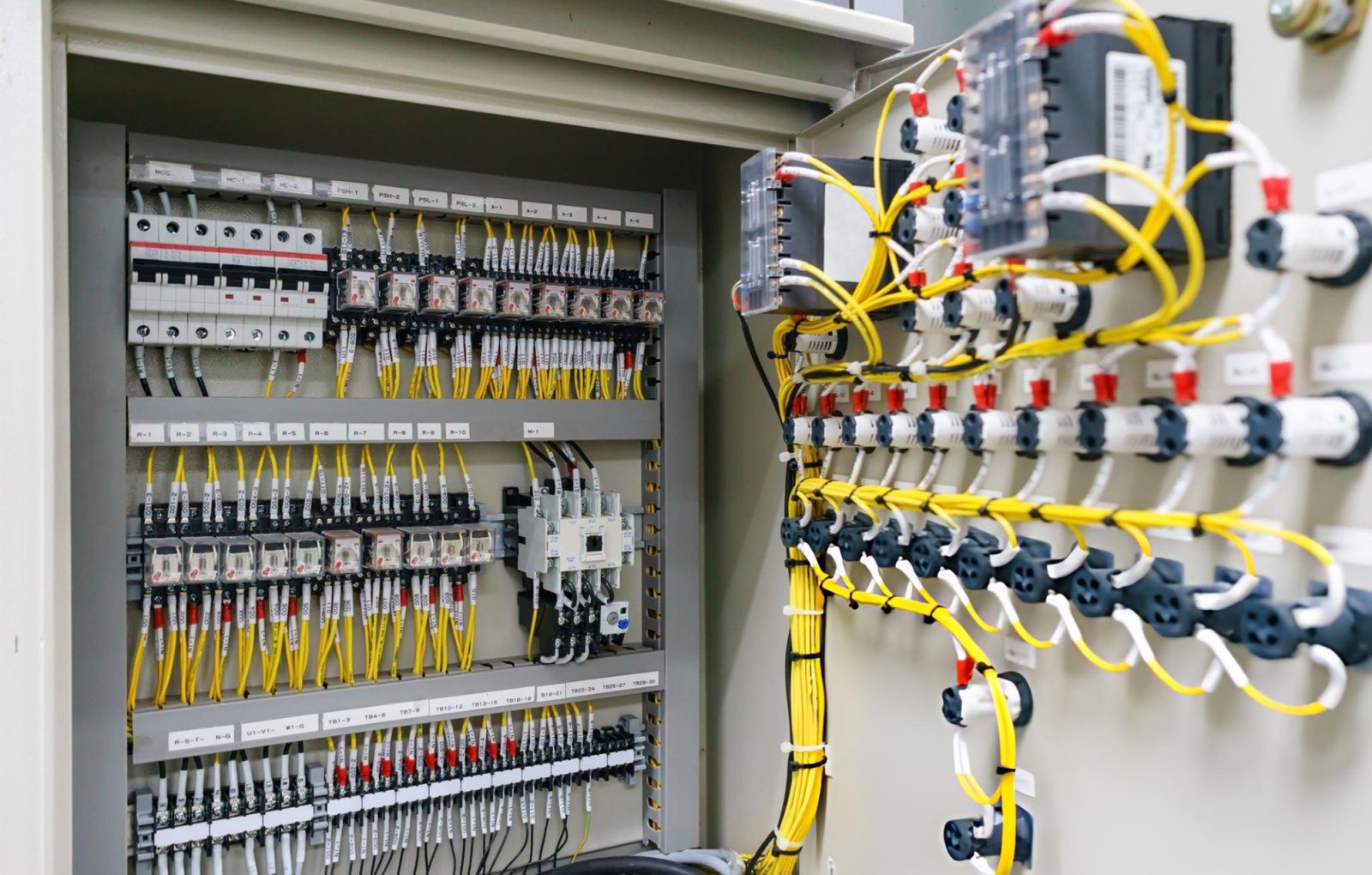 Why Choose Tejvolt for Panel Upgrades in Surat?